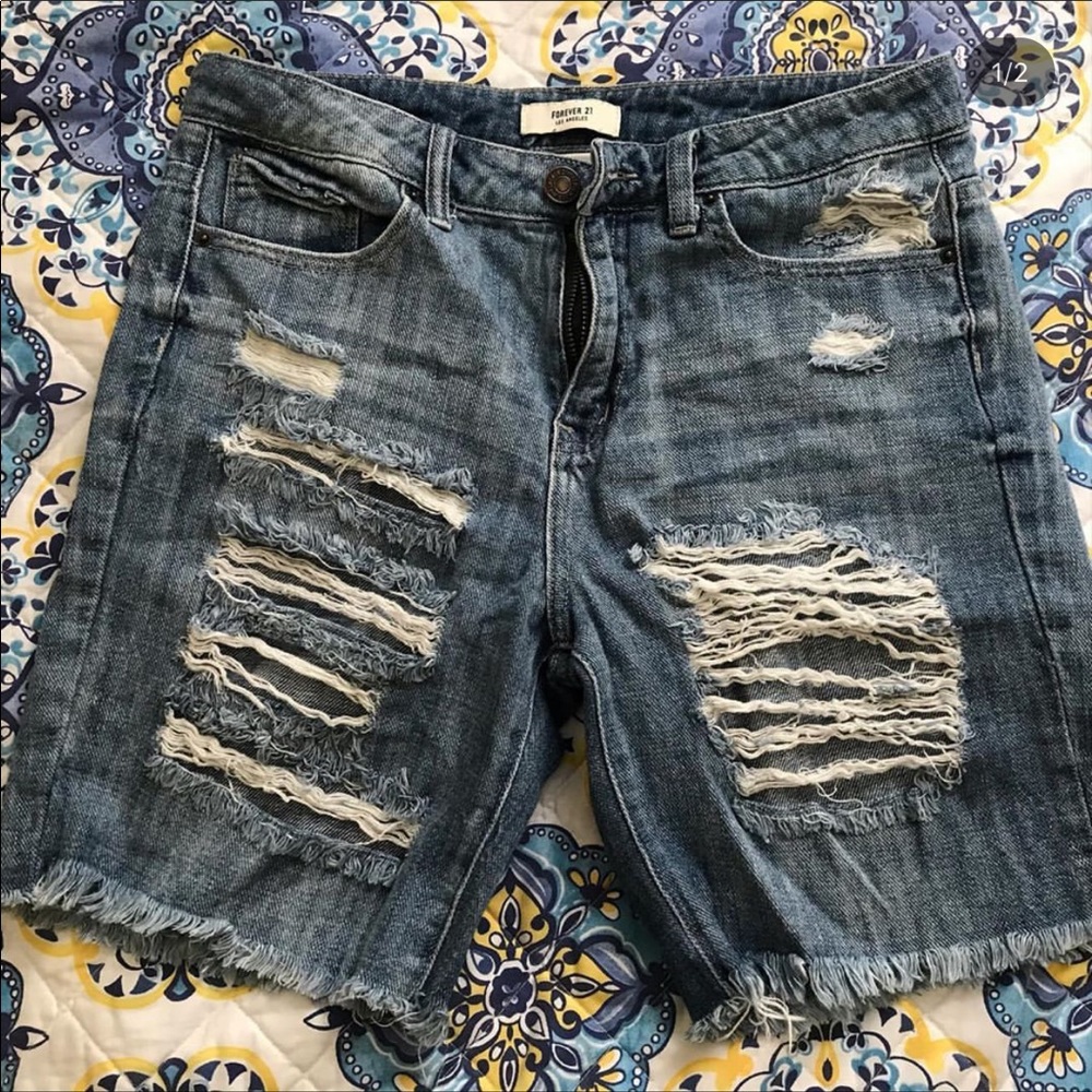 Distressed shorts